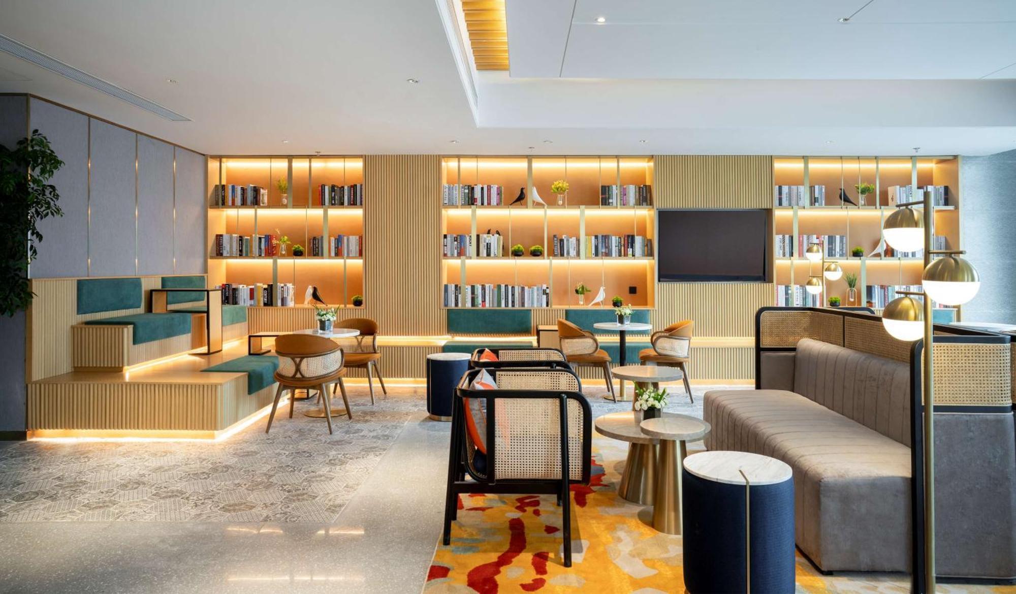 Hilton Garden Inn Shenzhen Nanshan Avenue ภายนอก รูปภาพ