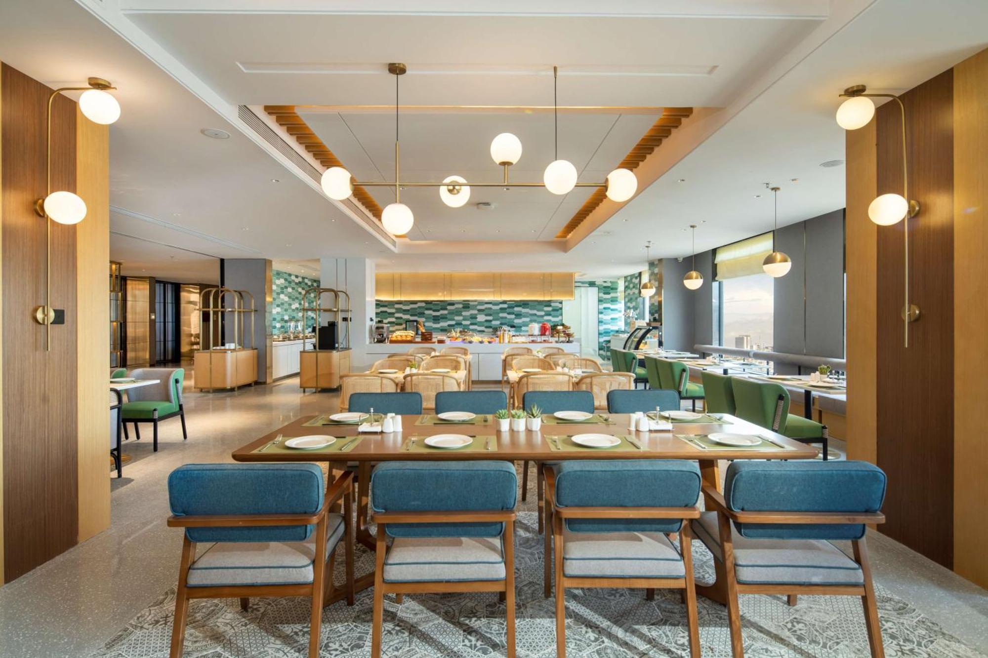 Hilton Garden Inn Shenzhen Nanshan Avenue ภายนอก รูปภาพ